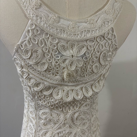 SUE WONG Appliqué Halter Sleeveless Dress White Ivory Sz 2 Bridal Embroidered - Picture 7 of 16